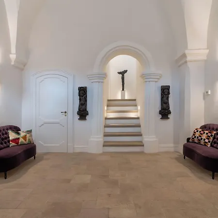 Pensionat Palazzo Maritati 3*